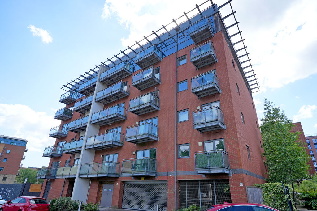 3 Pomona Street
